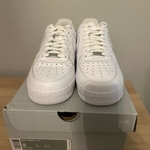 Men’s Size 9 - BRAND NEW! With box!  Nike Air Force 1 Low '07 White